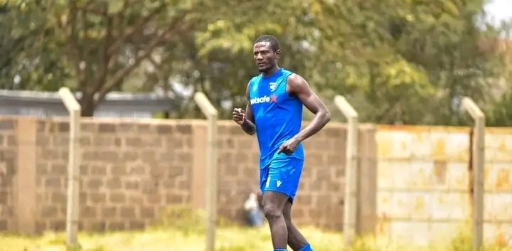 Defender Joachim Oluoch set to decamp from AFC Leopards.