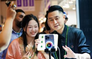 China Hits 1.12 Billion Internet Users China Hits 1.12 Billion Internet Users