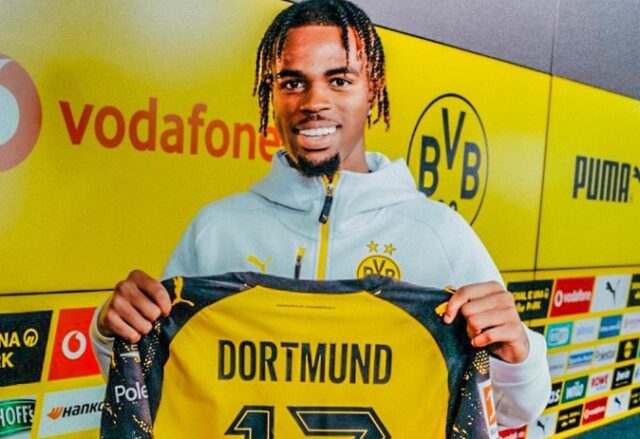 Borussia Dortmund Complete £24m Deal for Chelsea’s Carney Chukwuemeka
