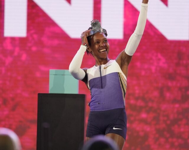Screenshot_13-10-2025_02757_x.com Faith Kipyegon Crowned by Serena Williams After Stunning Win at Athlos New York City