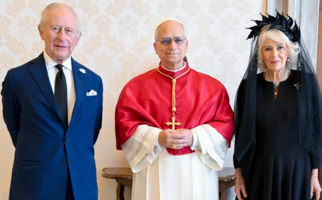 King Charles and Pope Leo Make History with First Joint Prayer in Centuries