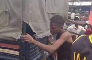 Shopowner’s Quiet Plan Brings Thieves to Their Knees Shopowner and shoplifter