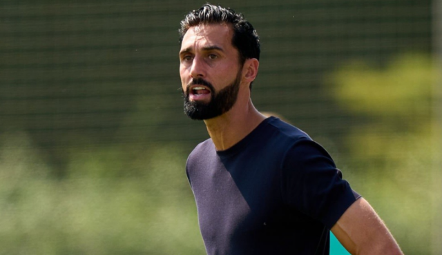 Real Madrid Begin Quiet Hunt for New Coach as Arbeloa Faces Early Pressure