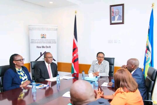Kenyan Teachers Could Earn Certificates and Diplomas Through New In-Service Training Plan Education officials discussing proposed reforms to teacher training in KenyaImage Credits Ministry of Education Kenya / Teachers Service Commission / File Photo, as applicable.