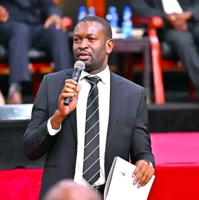 Edwin Sifuna Steps In to Help Taxi Driver Whose Car Was Torched in Homa Bay Edwin Sifuna Steps In to Help Taxi Driver Whose Car Was Torched in Homa Bay